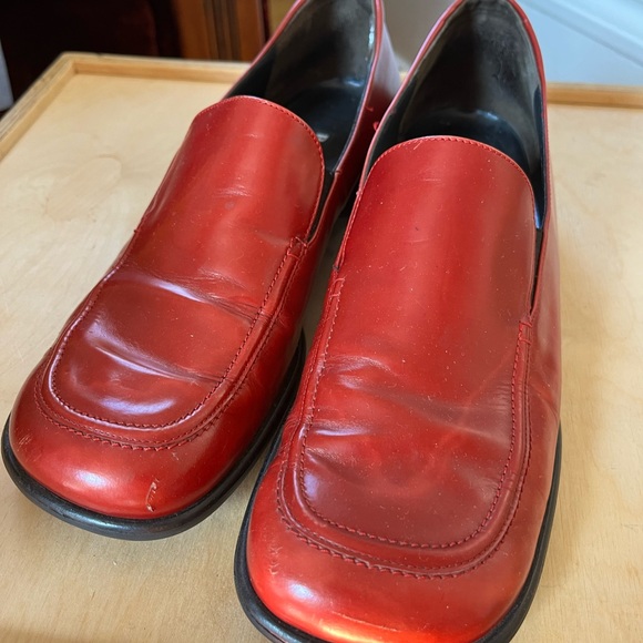 paul green vintage 90s red patent leather square toe loafers - Picture 3 of 12